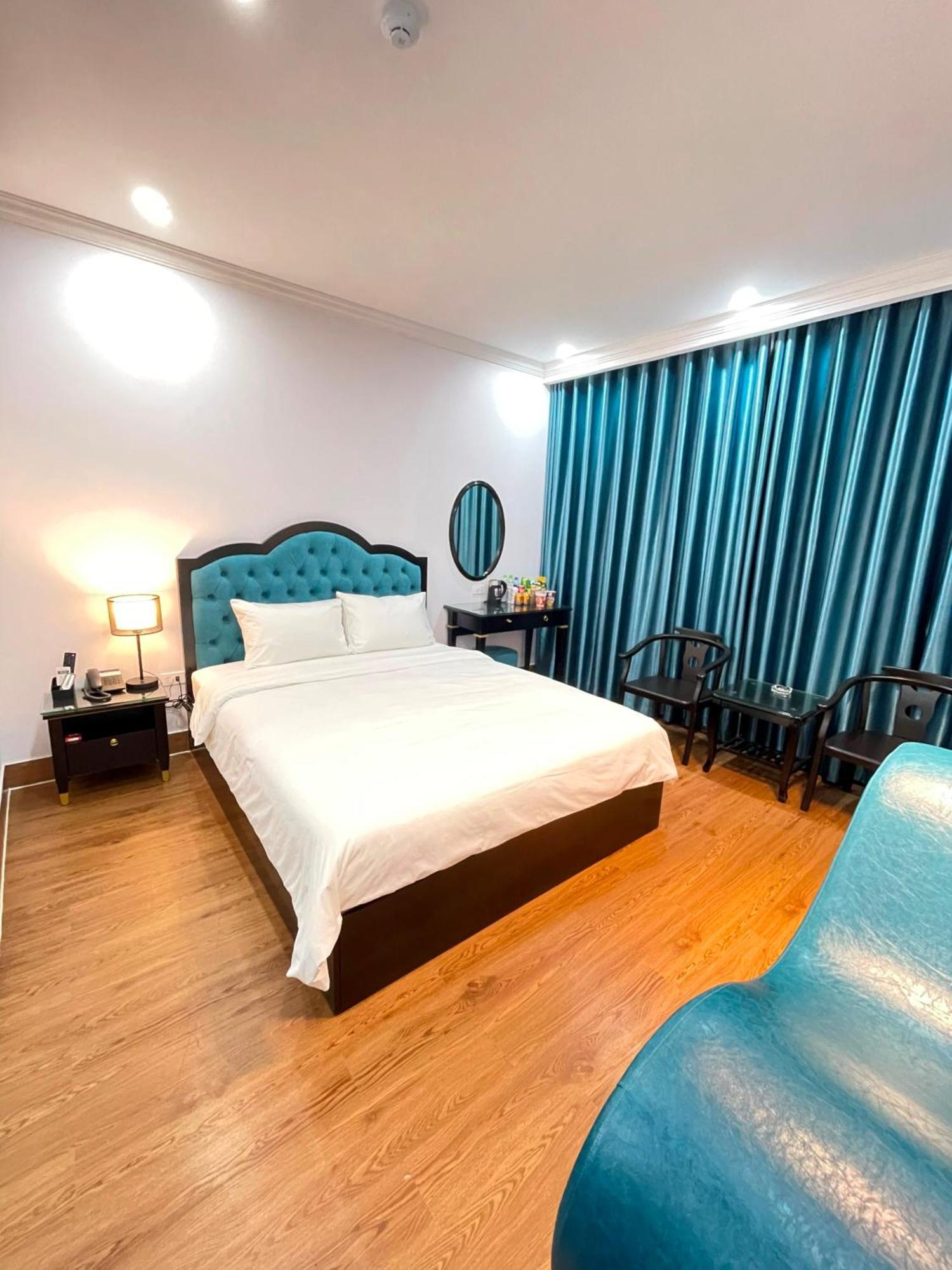 Nhat Tan Hotel 하노이 외부 사진