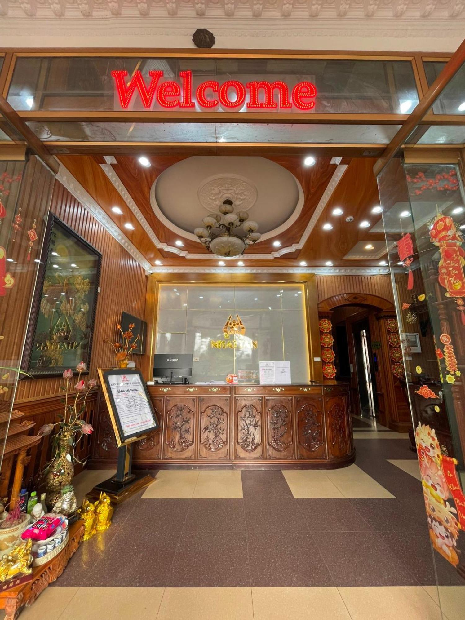 Nhat Tan Hotel 하노이 외부 사진