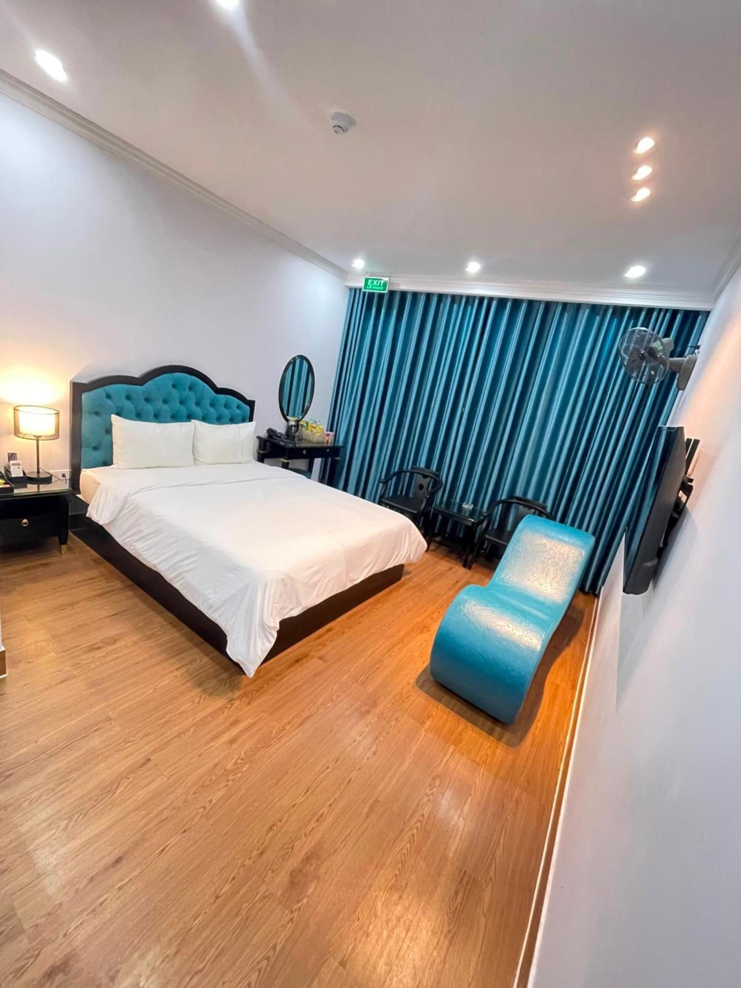 Nhat Tan Hotel 하노이 외부 사진