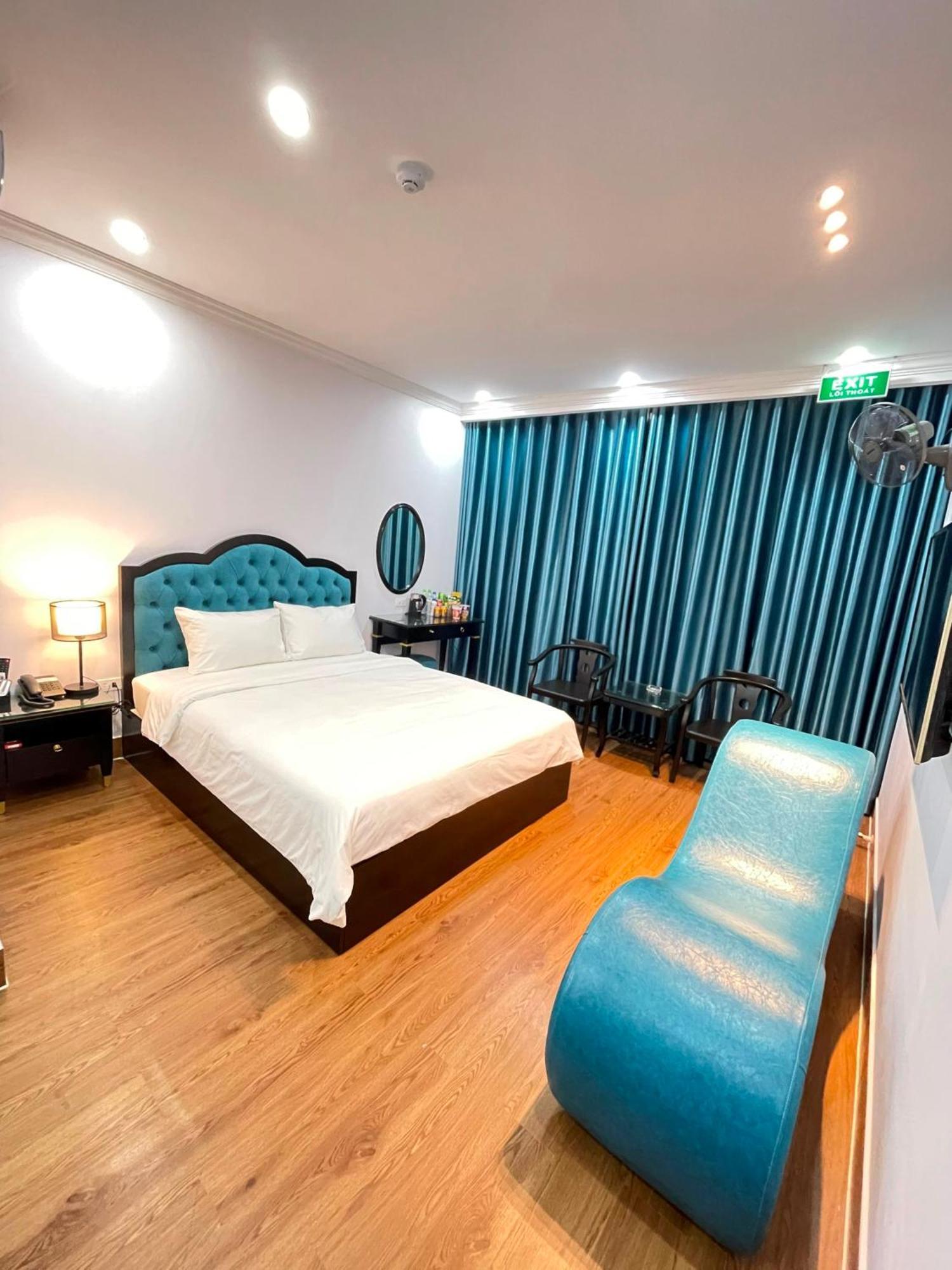 Nhat Tan Hotel 하노이 외부 사진